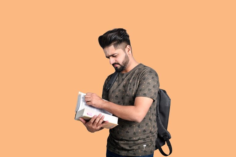 Alumni Universitas Atma Jaya: Menorehkan Prestasi di Berbagai Bidang Profesi dan Berkontribusi untuk Kemajuan Bangsa